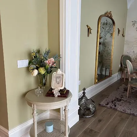 Boutique Iulia 5 Estrellas Medina de las Torres