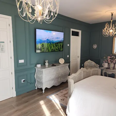 Boutique Iulia 5 Estrellas 5*