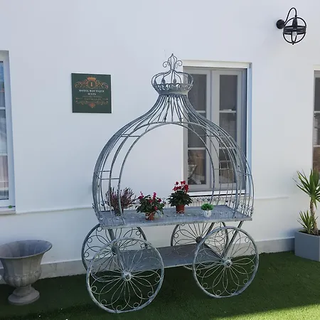 Boutique Iulia 5 Estrellas Hotel
