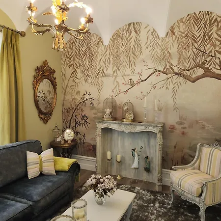 Boutique Iulia 5 Estrellas Szálloda 5*