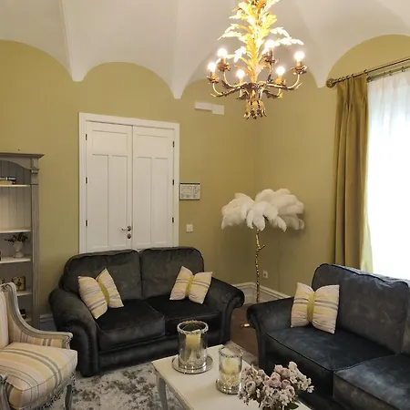 Boutique Iulia 5 Estrellas 5*