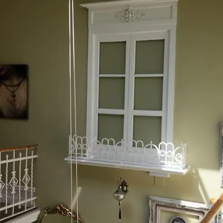 فندق Boutique Iulia 5 Estrellas 5*