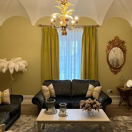 Boutique Iulia 5 Estrellas Szálloda Medina de las Torres