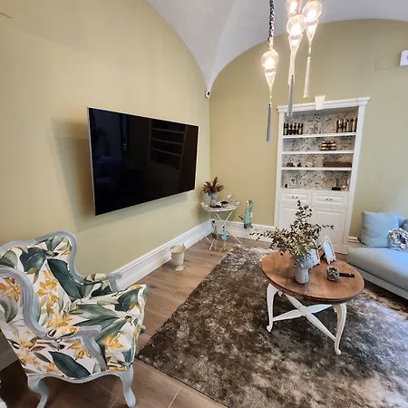 Boutique Iulia 5 Estrellas Hotel 5*