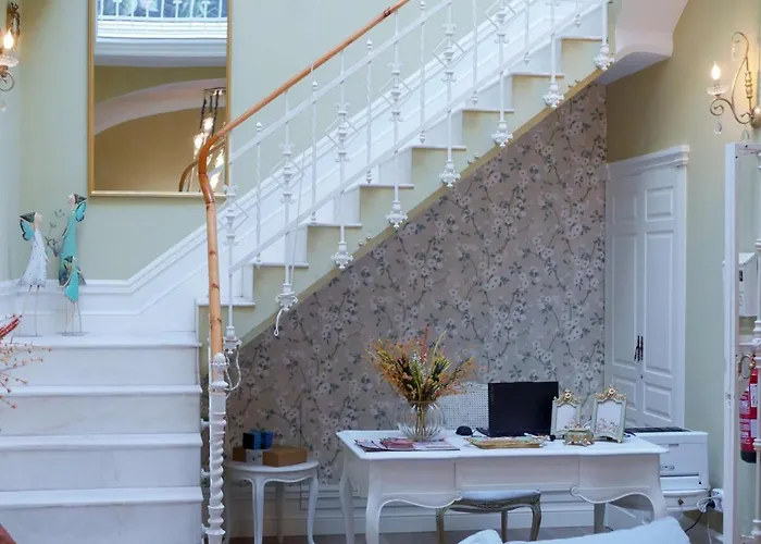 Boutique Iulia 5 Estrellas Hotel 5*