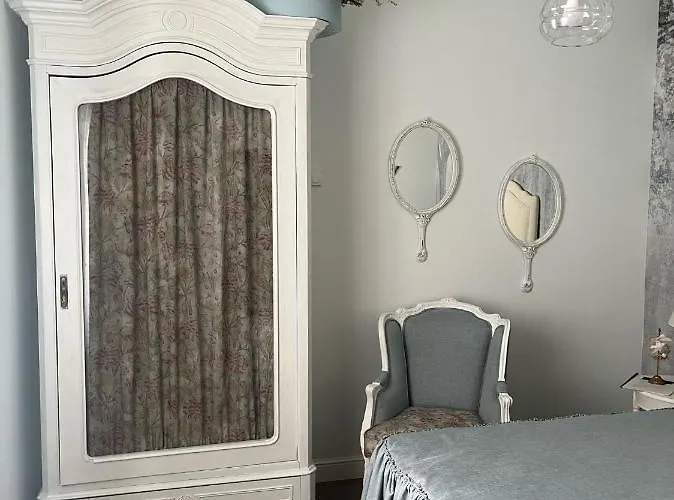 Boutique Iulia 5 Estrellas Medina de las Torres