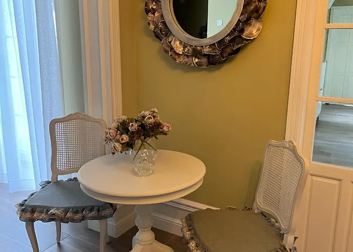 Boutique Iulia 5 Estrellas Hotel Medina de las Torres