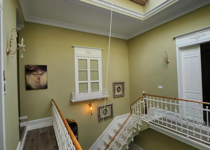 Boutique Iulia 5 Estrellas Hotel Medina de las Torres