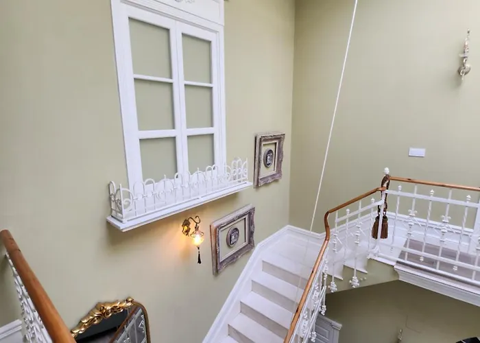 Boutique Iulia 5 Estrellas Hotel Medina de las Torres