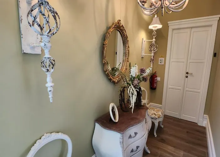 Hotel Boutique Iulia 5 Estrellas 5*