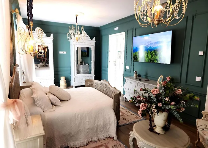 Boutique Iulia 5 Estrellas Hotel 5*