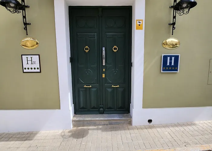 Boutique Iulia 5 Estrellas