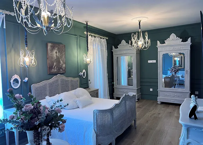 Boutique Iulia 5 Estrellas 5*