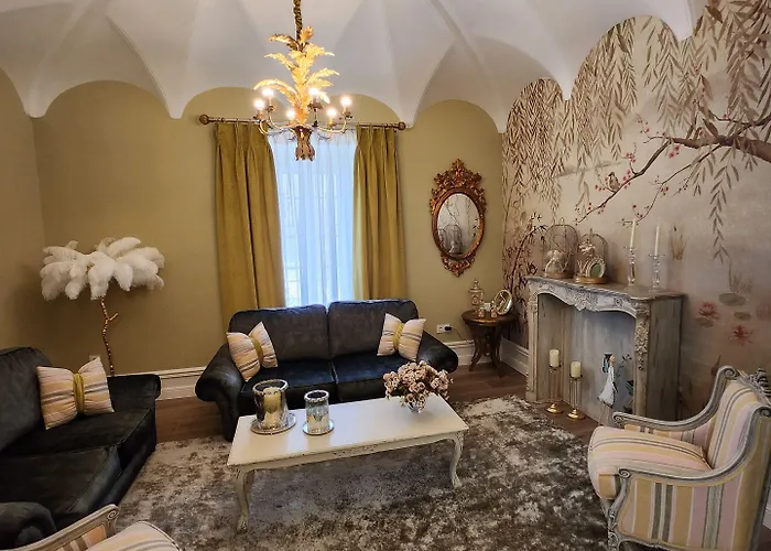 Hotel Boutique Iulia 5 Estrellas 5*