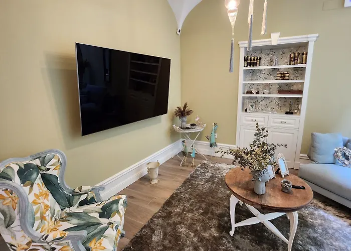 Boutique Iulia 5 Estrellas Hotel 5*